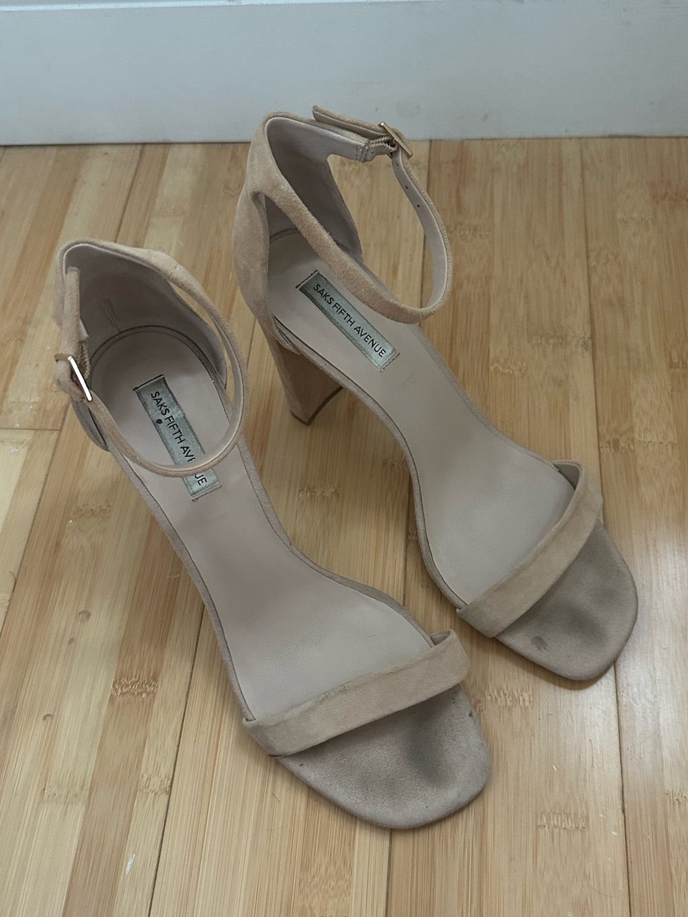 Saks Fitfth Avenue Nude Heels